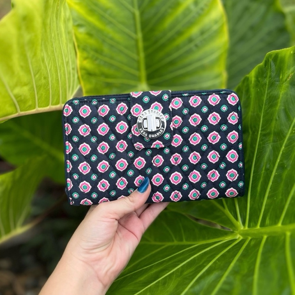 NWOT Vera Bradley Turnlock Wallet • Petal Dots - Picture 3 of 10